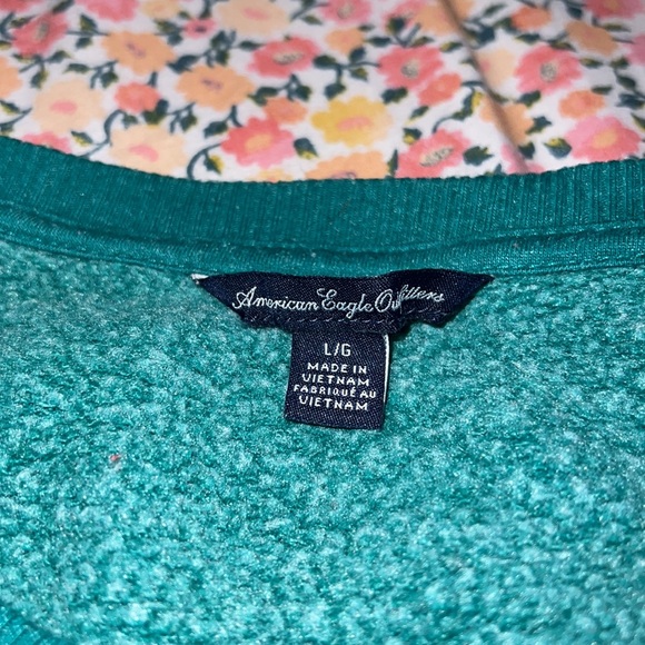 American Eagle Vintage Crewneck Sweatshirt - Picture 3 of 7